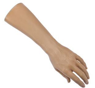 Prosthetic hand